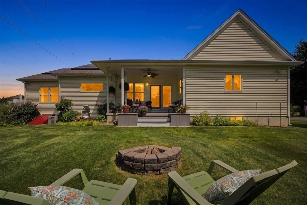 Photo of 135 Lancaster Dr