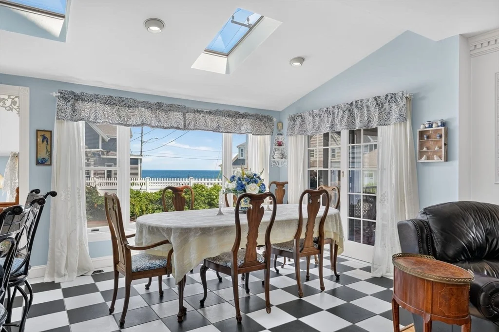 Photo of 14 Webster Avenue
