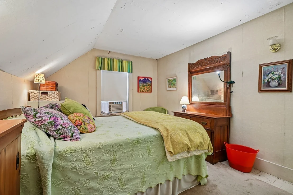 Photo of 21 Elm St
