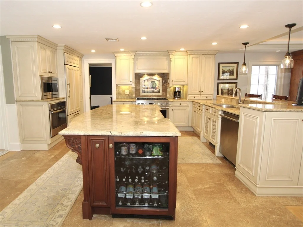 Photo of 16 Sycamore Dr