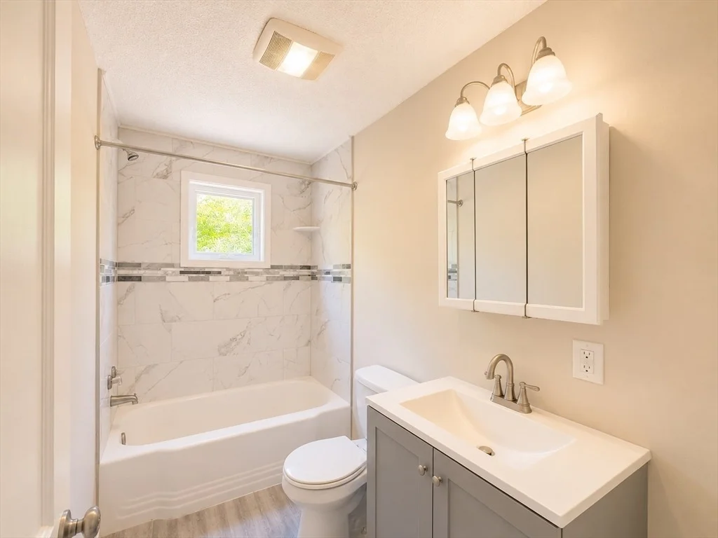 Photo of 4 Wolfe St