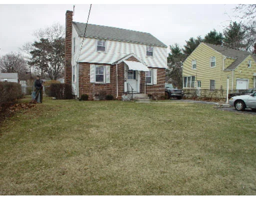 Photo of 1823 Roosevelt Ave.