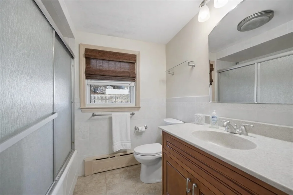 Photo of 767 Riverside Dr