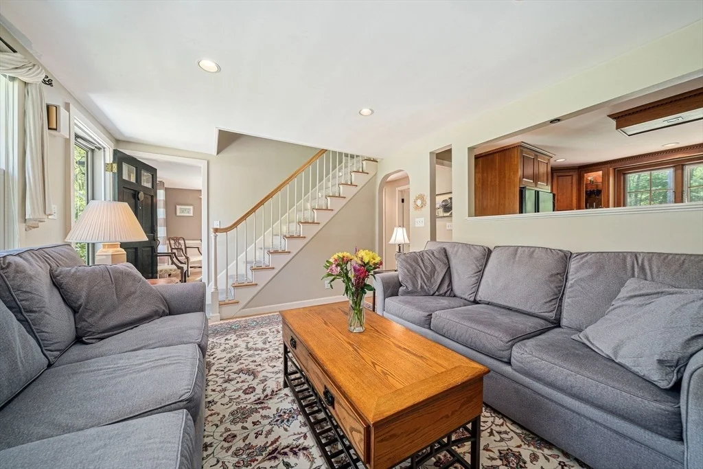 Photo of 771 Ferry St