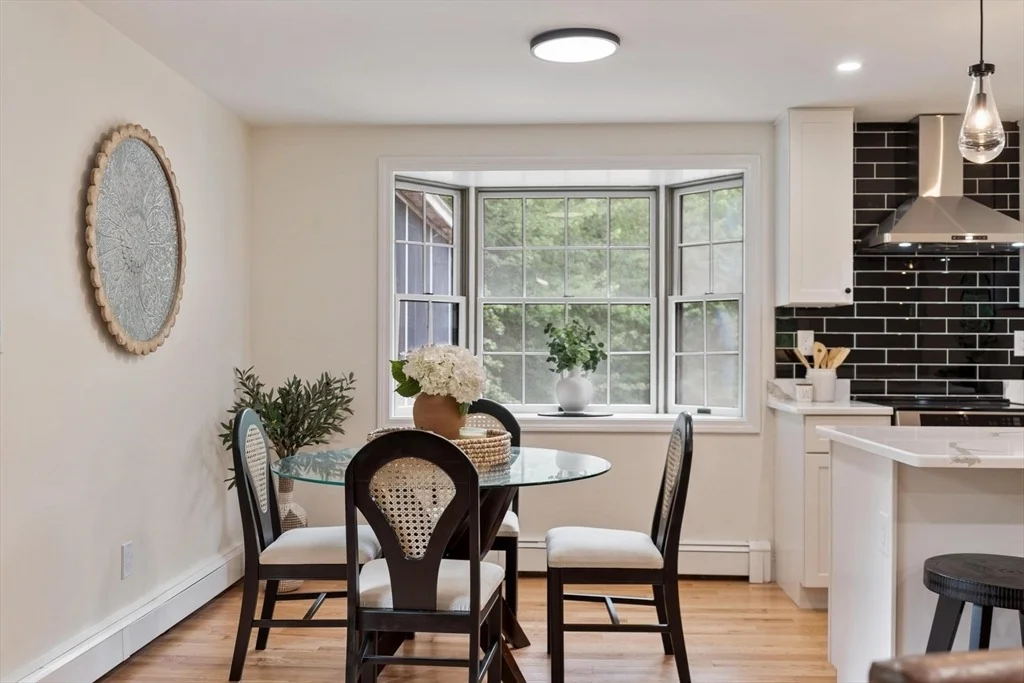 Photo of 368 Hill Rd