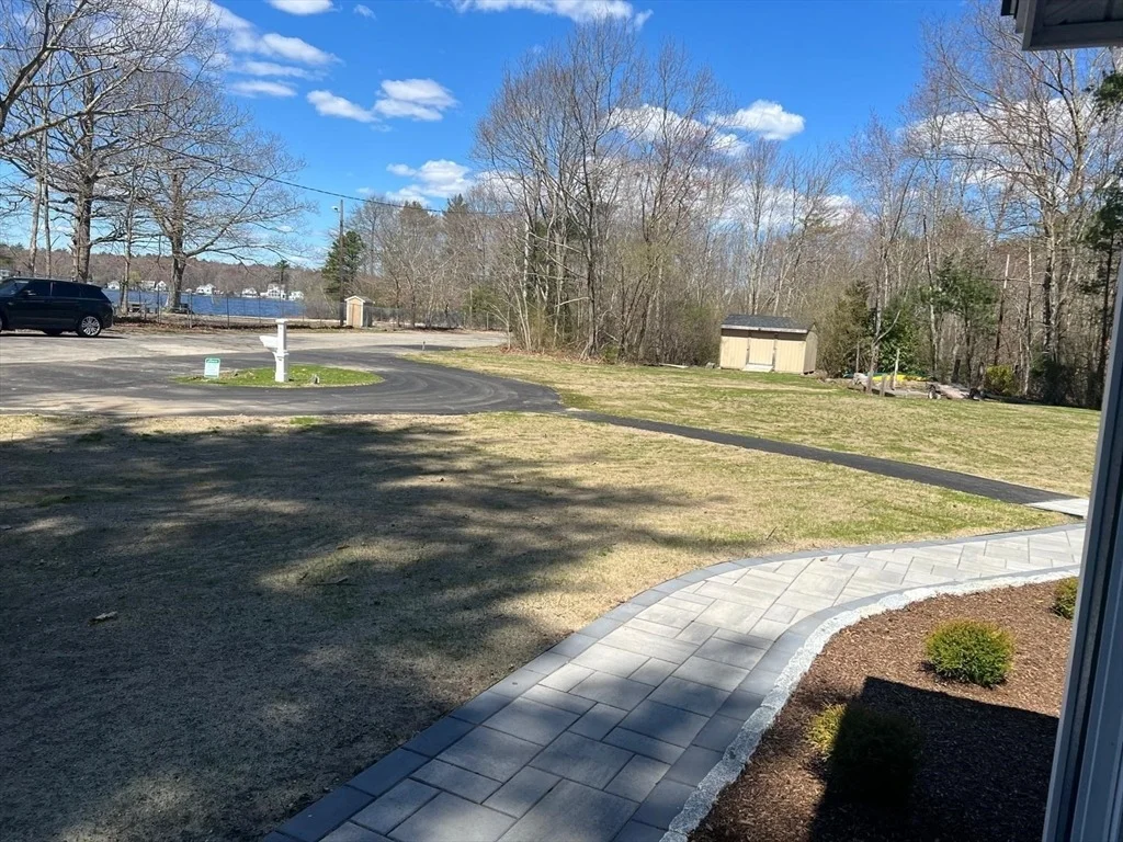 Photo of 101 Annawon Dr