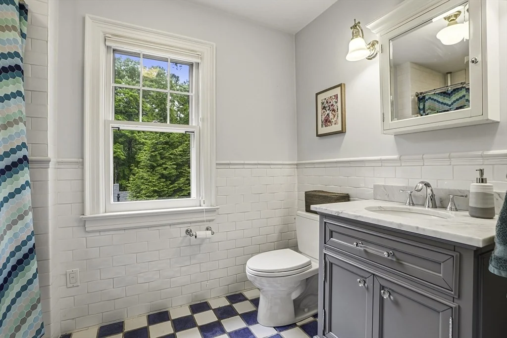 Photo of 26 Leach Ln