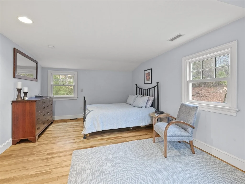 Photo of 42 Old Jacobs Rd
