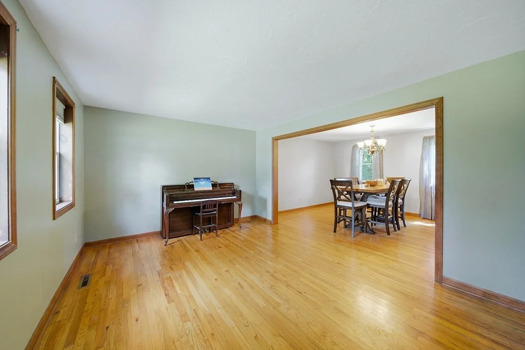 Photo of 2 Birch St