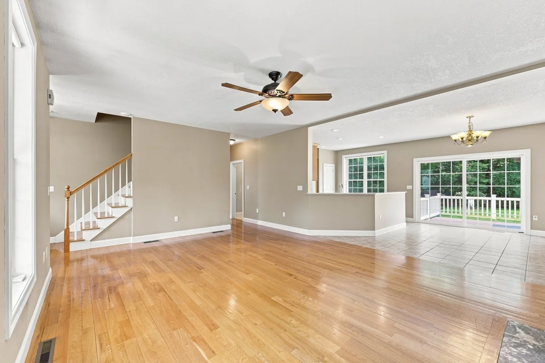 Photo of 33 Caddyshack Dr