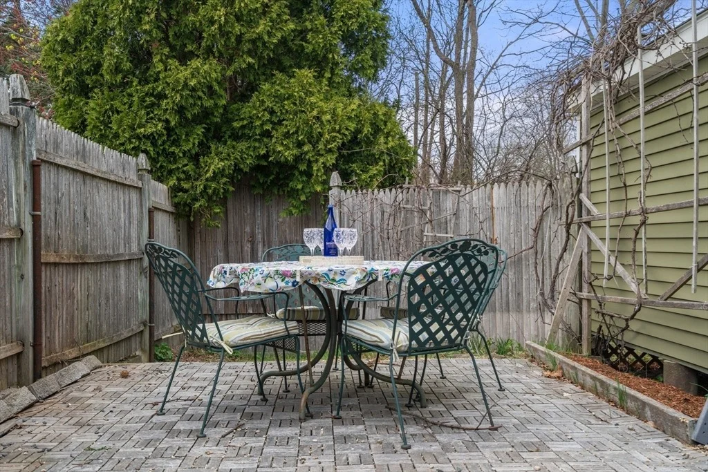 Photo of 15 Martindale Rd