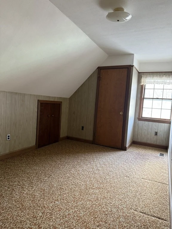 Photo of 89 Oakcrest Drive