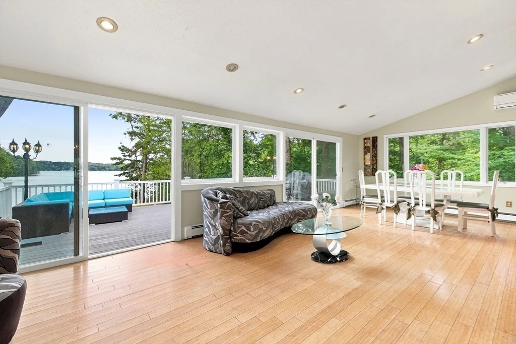 Photo of 79 Pond Cir