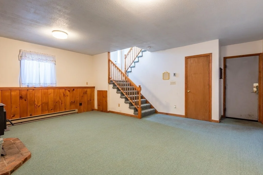 Photo of 27 Emily Ln