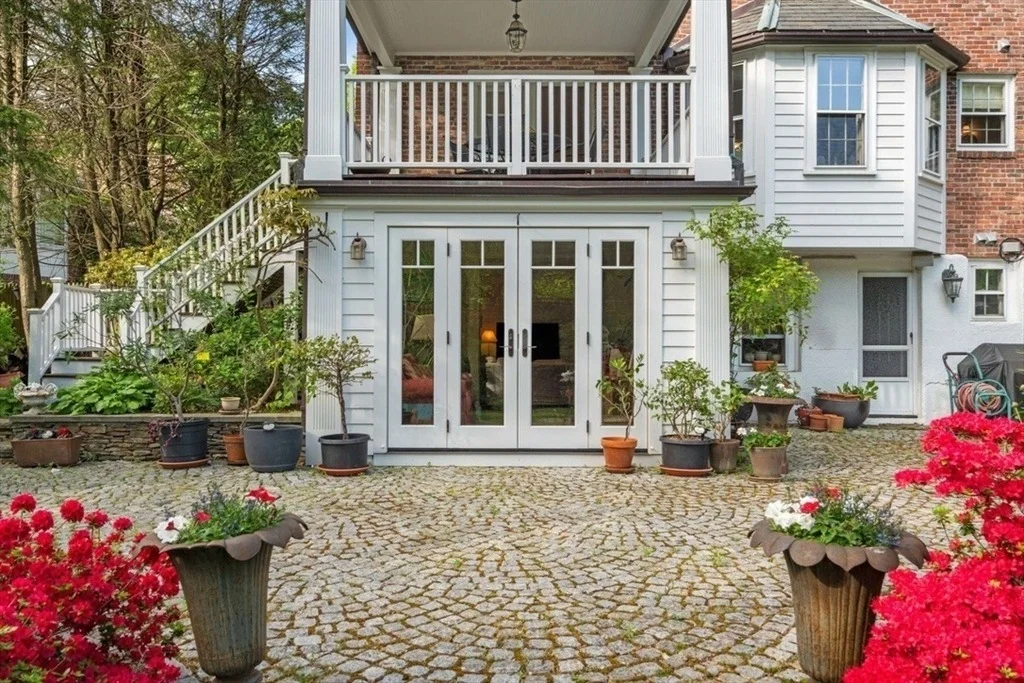 Photo of 167 Willard Rd