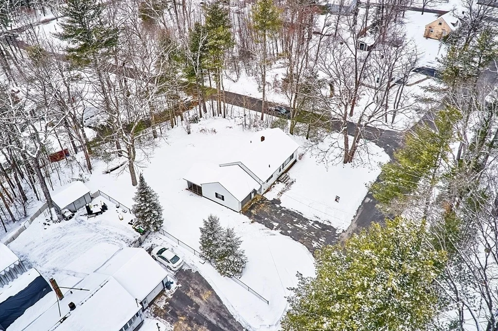 Photo of 484 Intervale Ave