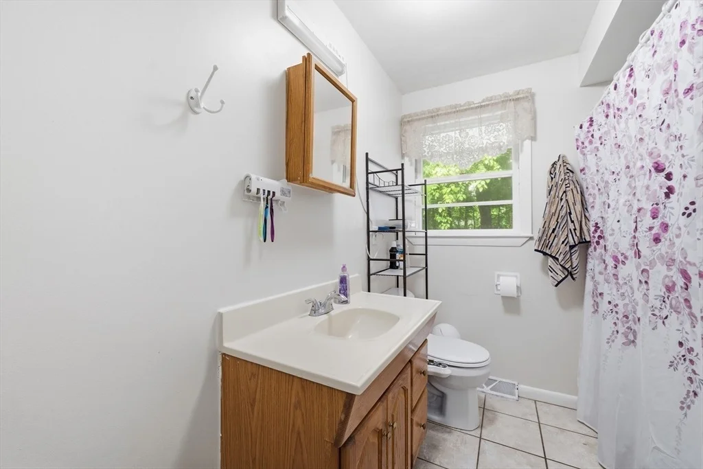 Photo of 11 Mcfarlin Rd