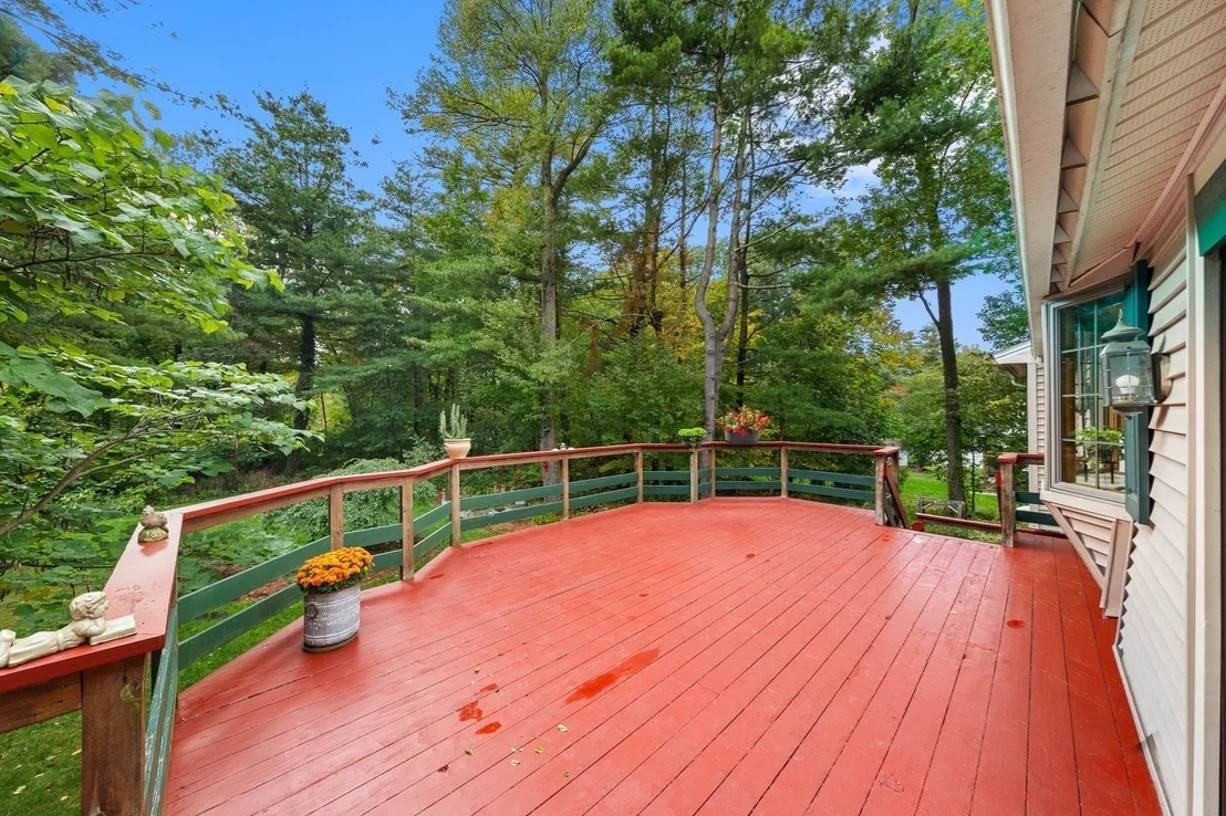 Photo of 42 Freeport Dr