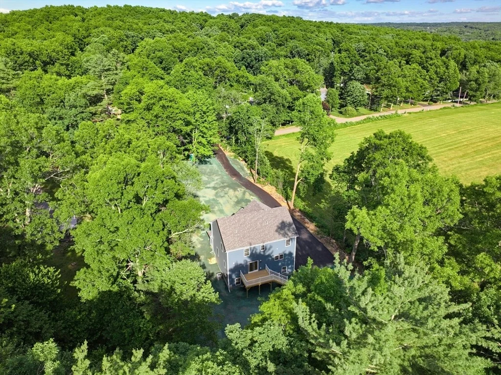 Photo of 27 Woodside Rd
