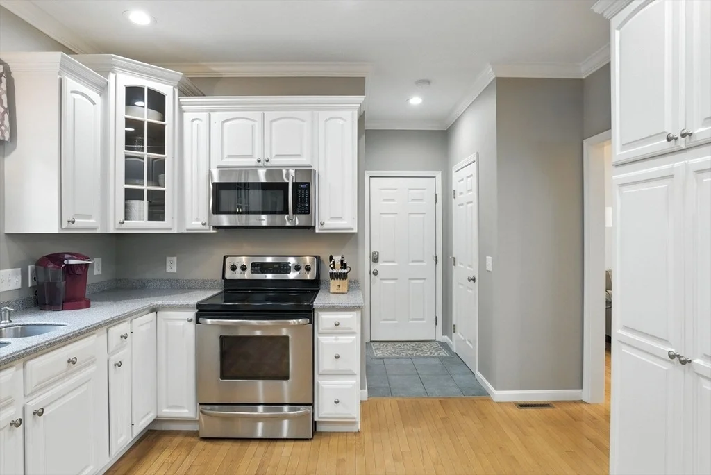 Photo of 5 Peach Tree Dr