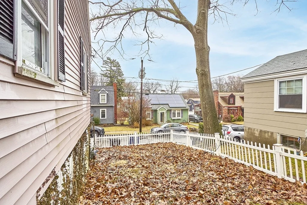 Photo of 9 Intervale Rd