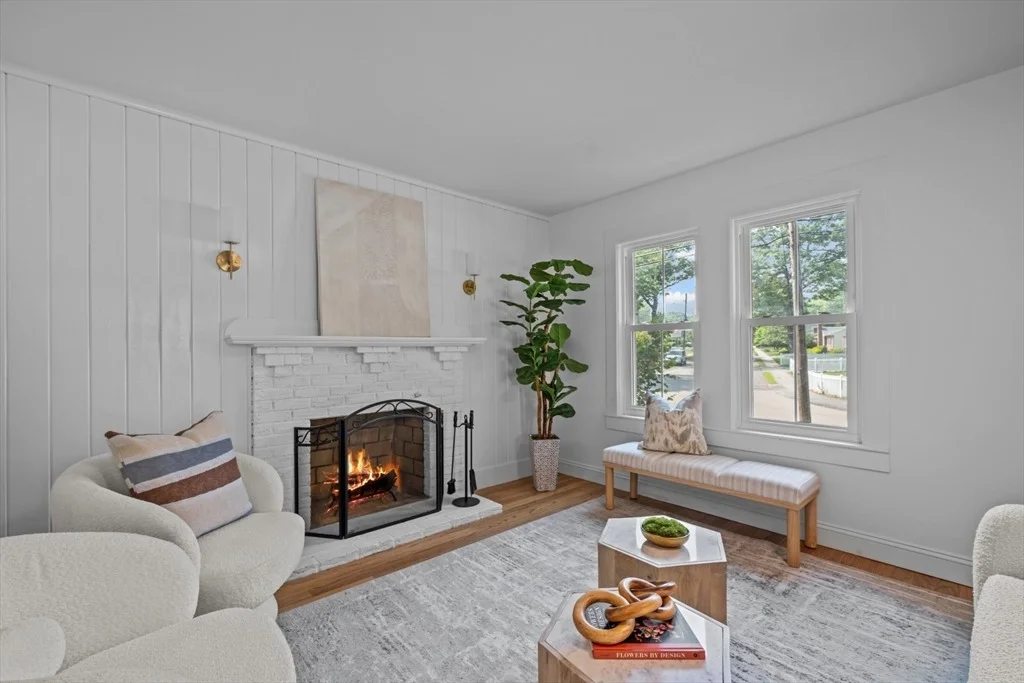 Photo of 96 Alden St