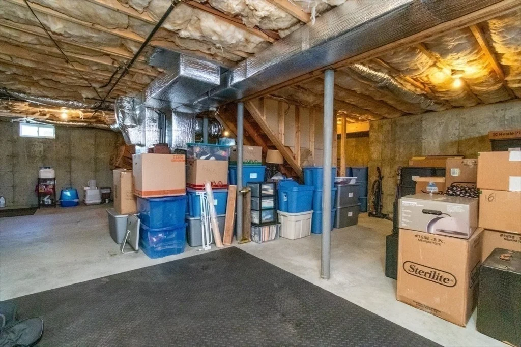 Photo of 264 Charge Pond Rd