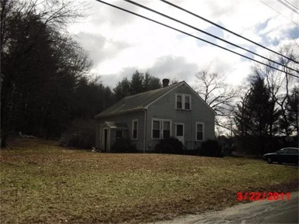 Photo of 136 Mendon St