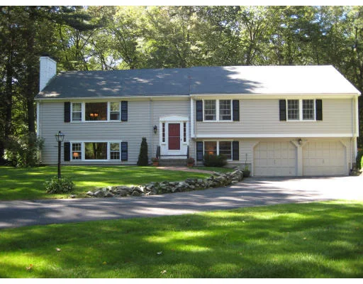 Photo of 15 Bear Hill Rd