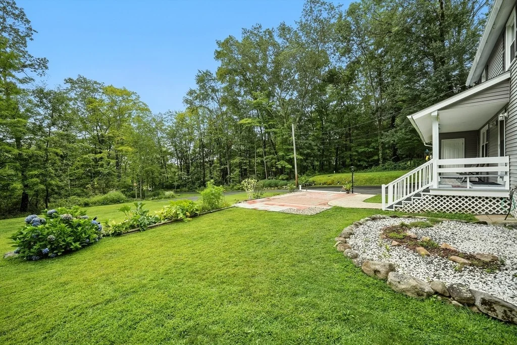 Photo of 11 Ed Holcomb Rd