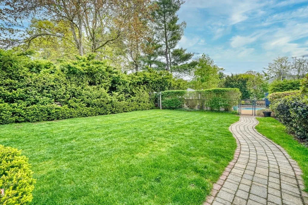 Photo of 94 Hawktree Drive