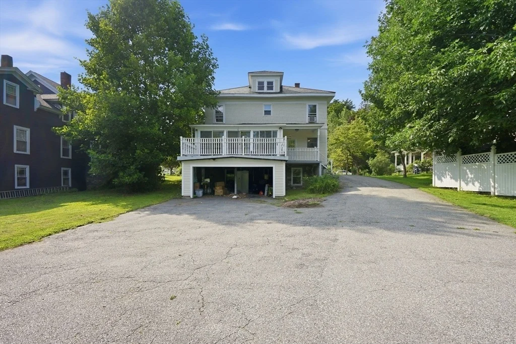 Photo of 61 Church St