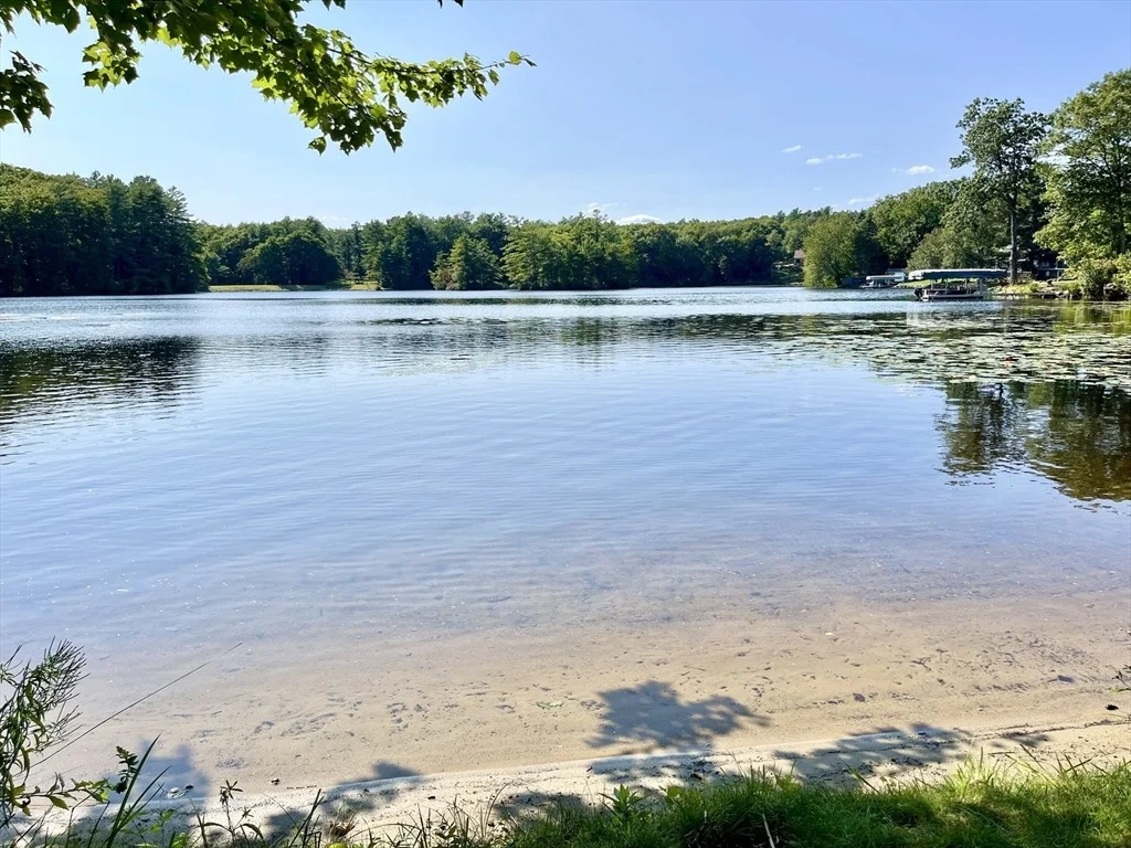 Photo of 18 Shore Dr