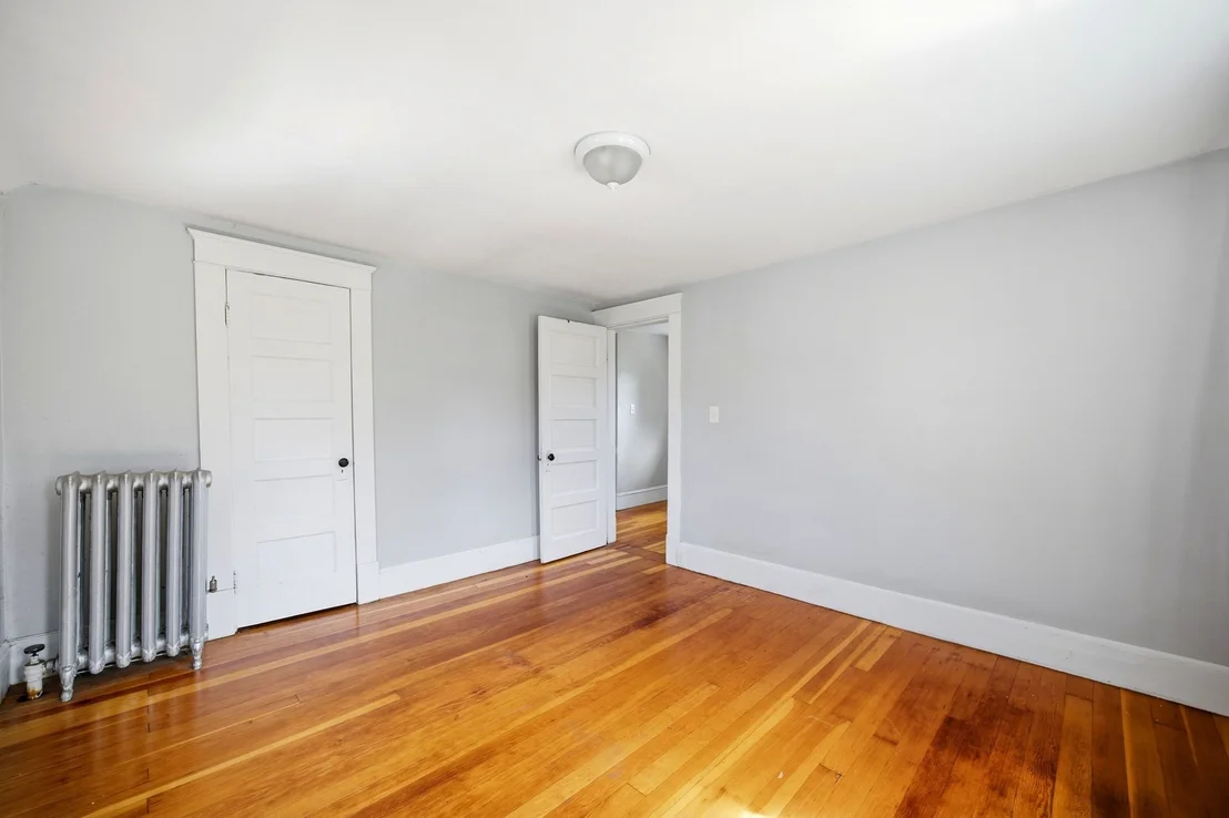 Photo of 96 Catherine St