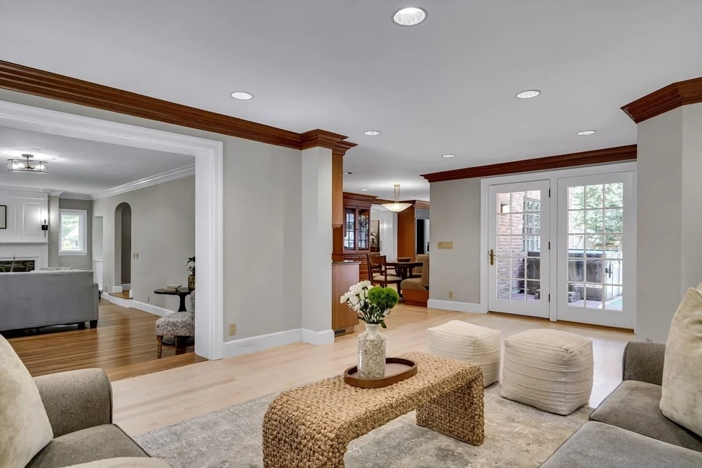 Photo of 72 Beverly Rd