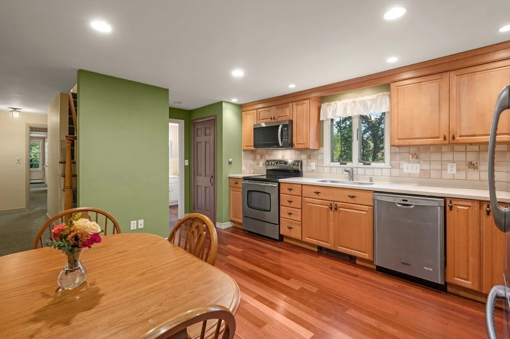 Photo of 137 Perkins Row