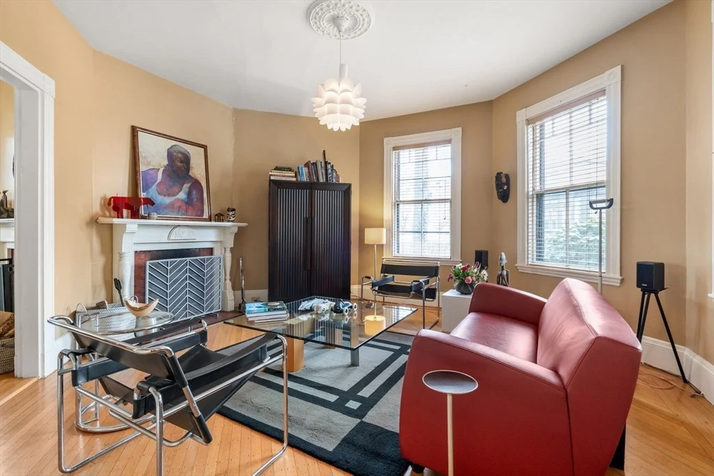 Photo of 50 Waverly Street