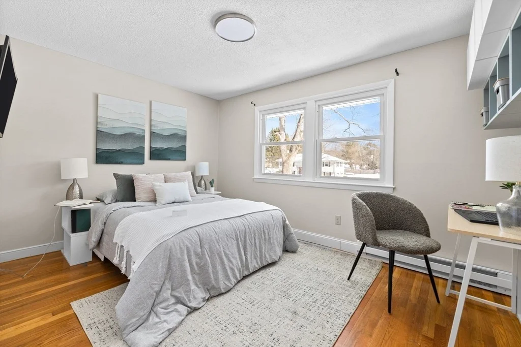 Photo of 7 Dean Cir