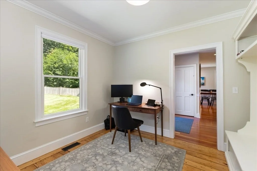 Photo of 104 High St