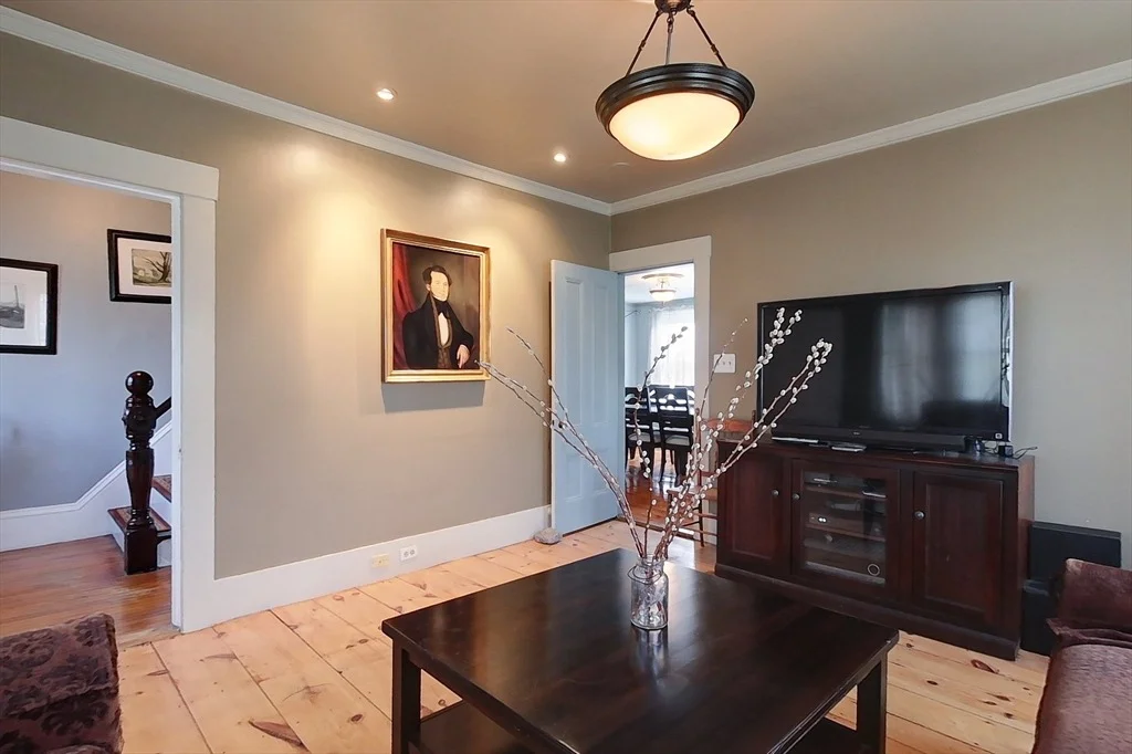 Photo of 41 Brookline St