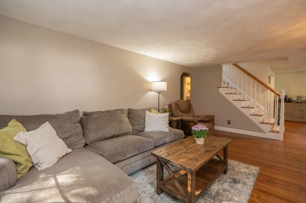 Photo of 53 Bulfinch Rd