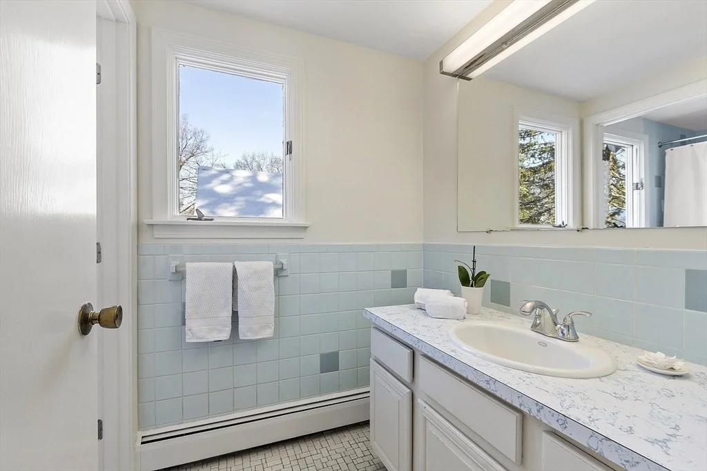 Photo of 35 Chestnut St