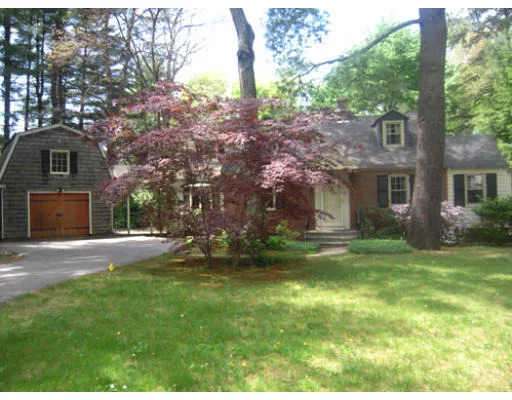 Photo of 401 Dutton Rd