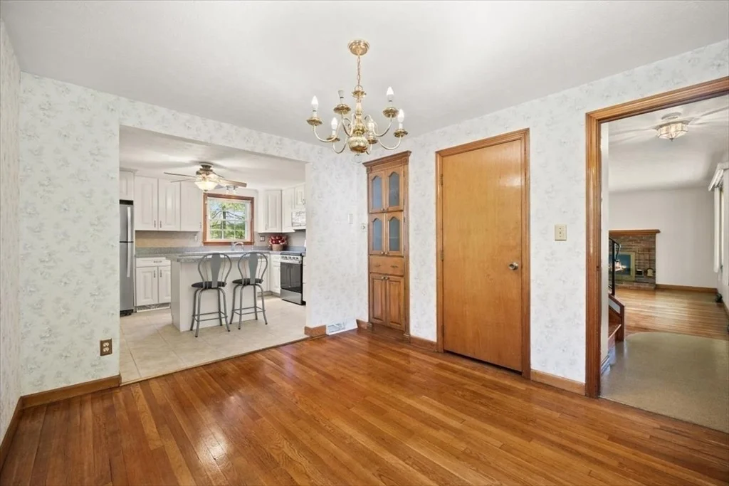Photo of 7 Glen Echo Blvd