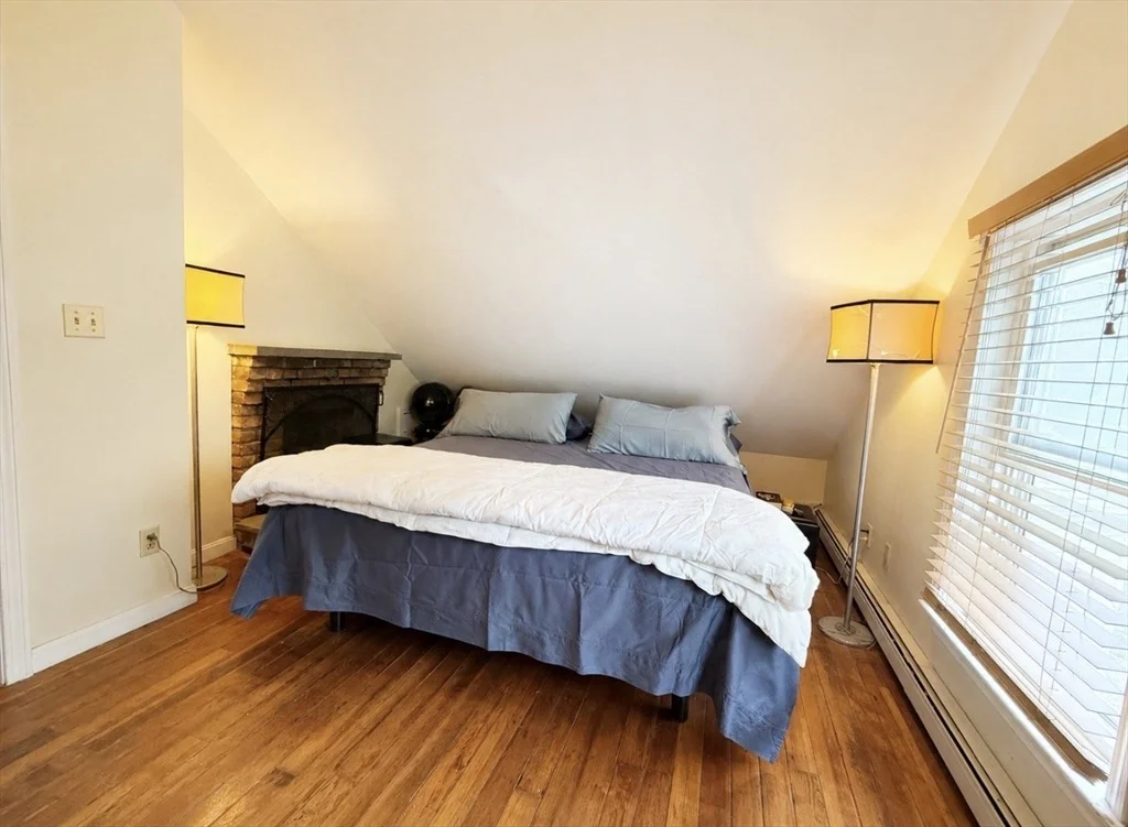 Photo of 439 Newport Rd