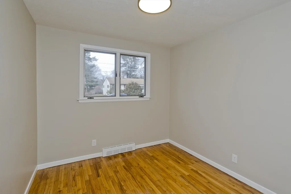 Photo of 2 Pearl St Ext