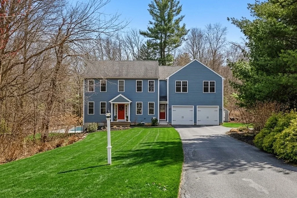 Photo of 9 Great Acres Dr