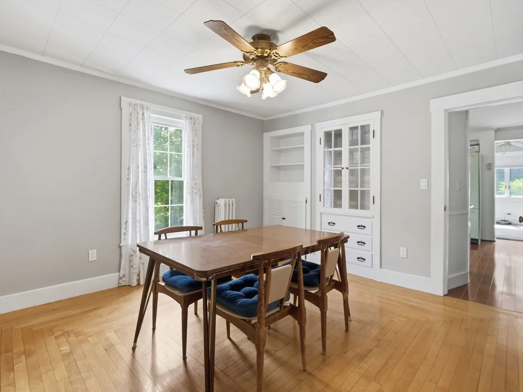 Photo of 98 Walnut St