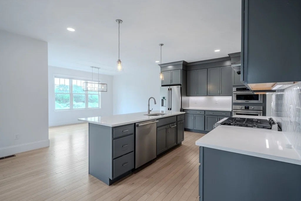 Photo of 72 Pratt Ave