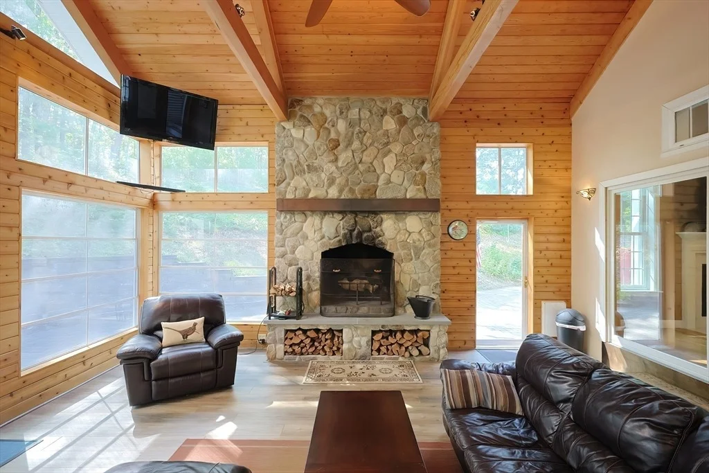 Photo of 2 Wildflower Ln